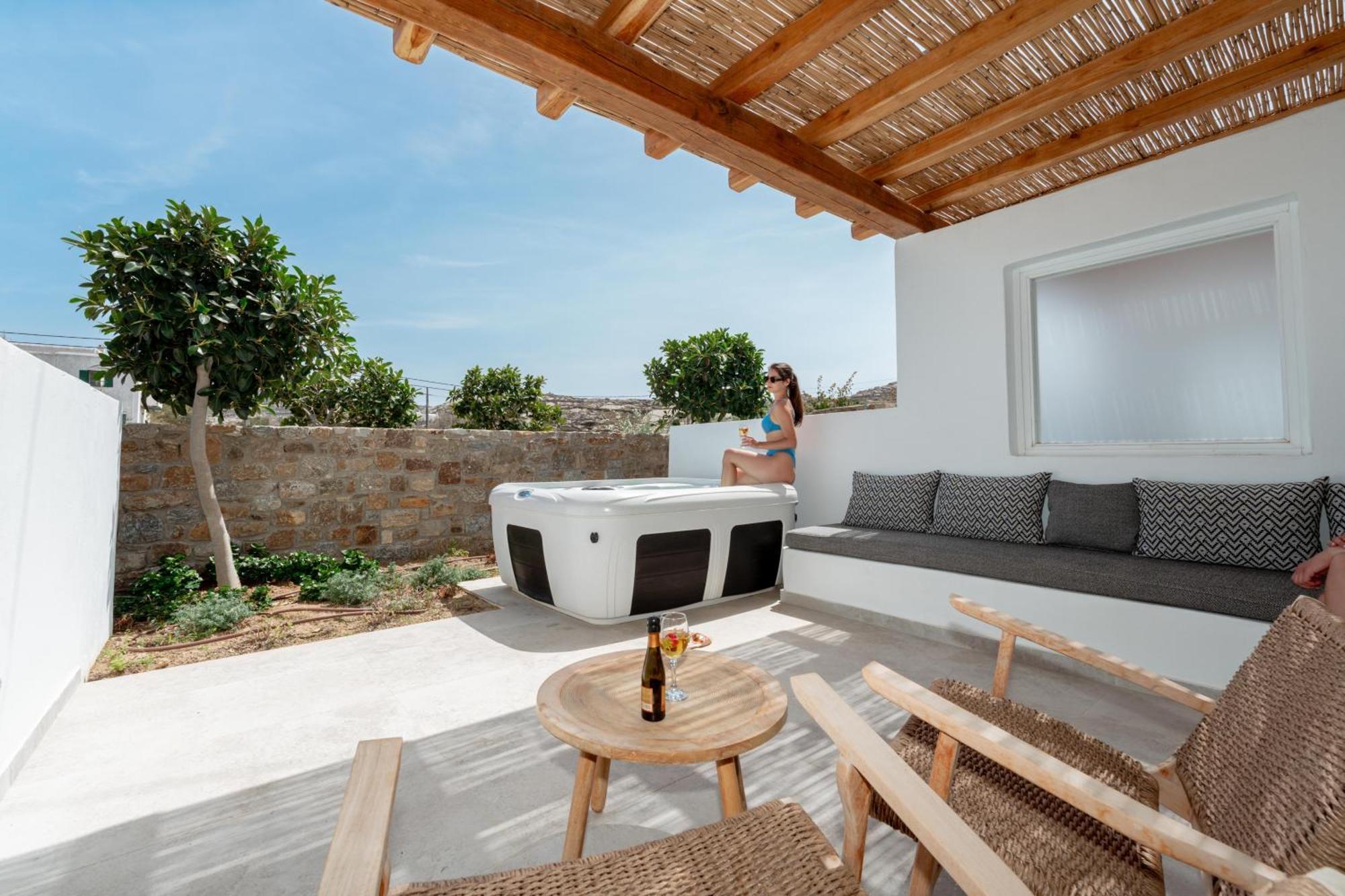 Oliving Mykonos Luxury Suites Klouvas Exteriör bild