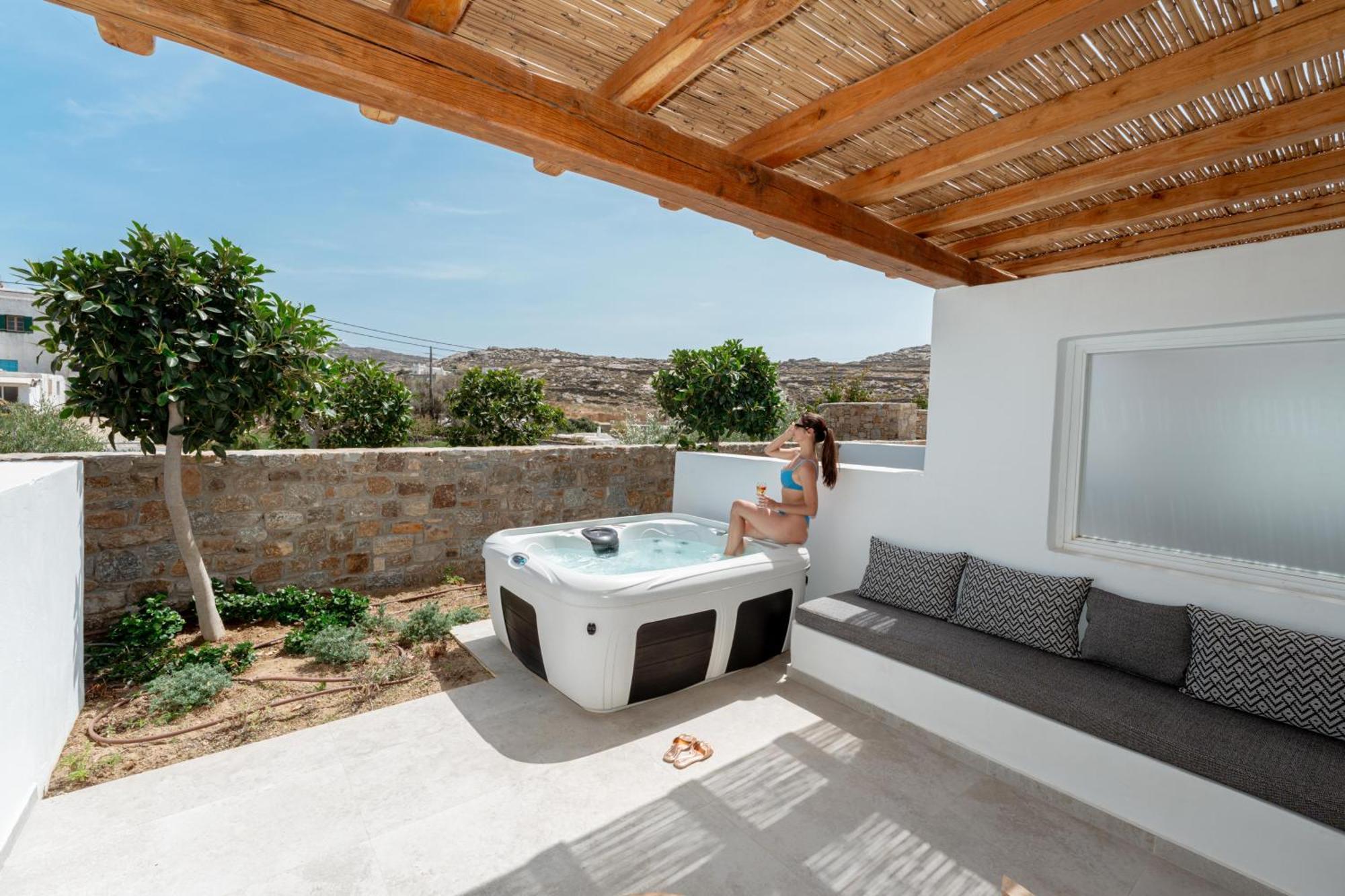 Oliving Mykonos Luxury Suites Klouvas Exteriör bild